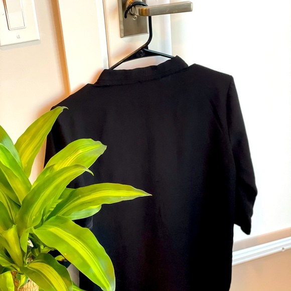 Calvin Klein Top - Picture 2 of 2